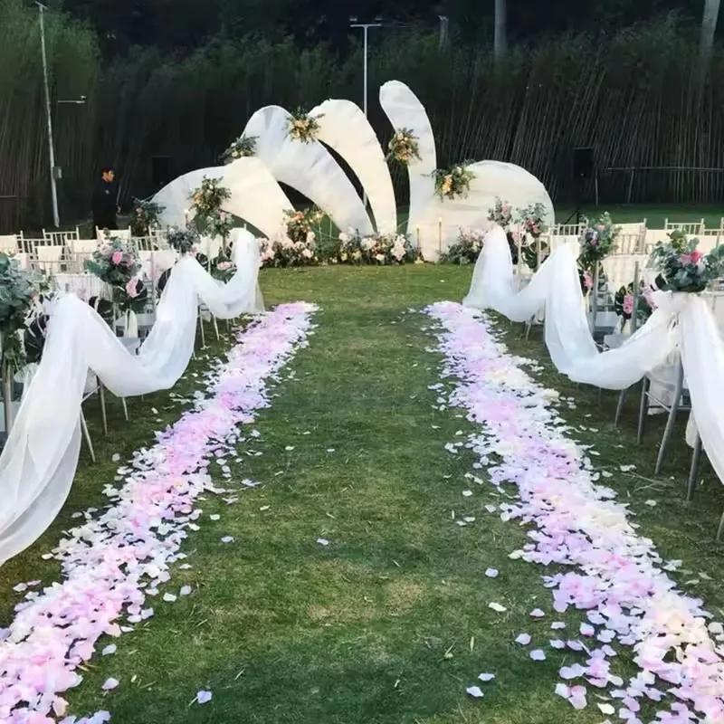 Artificial Rose Petals Simulated Petals  Scattered Flowers  Romantic Decoration Wedding and Celebration