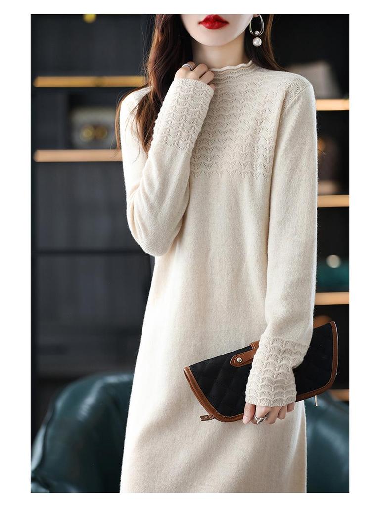 2025 Autumn/Winter Petite Loose Sweater, Semi-High Neck, Casual Knit Top for Middle-Aged Women.