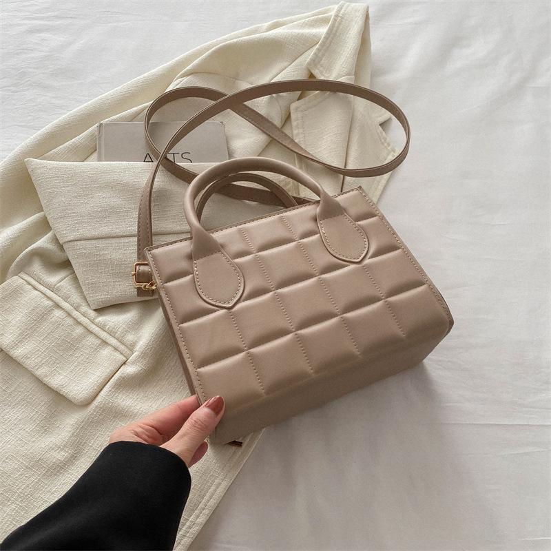 New Fashion Faux Leather Square Shoulder Bag for Women Korean Style Handbag Crossbody Purse