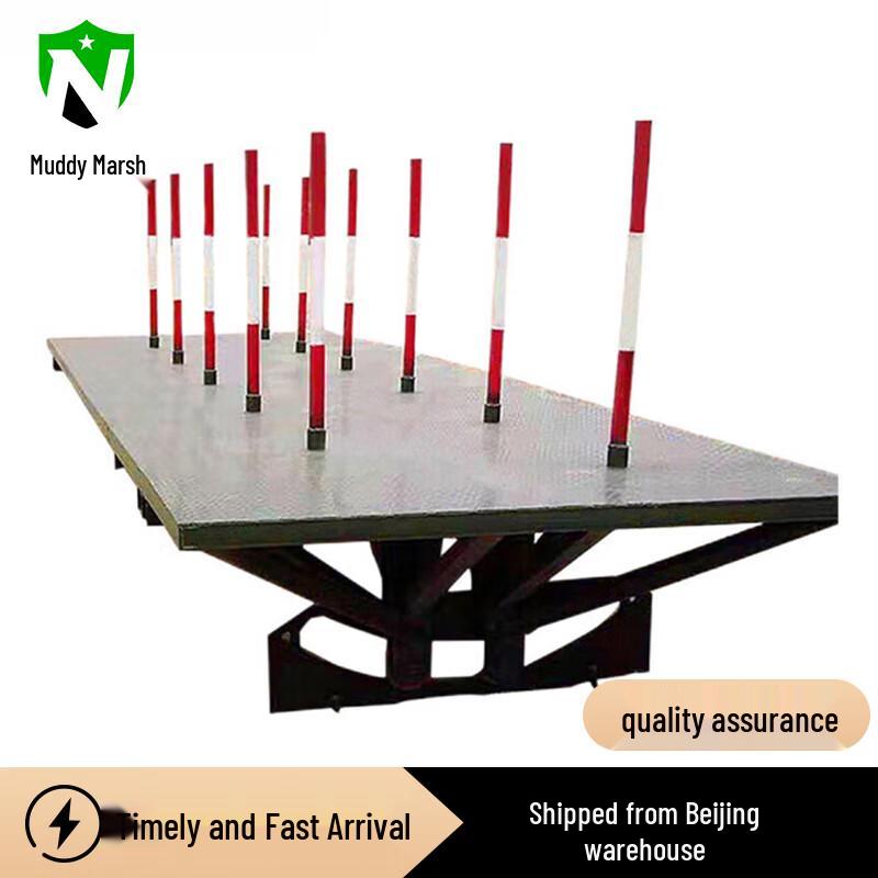 Muddy Swamp Rocking Obstacle Platform