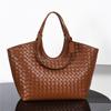 Tote Bag Woven Pattern Bag High-end Retro Fashion Women's Bag Large Capacity Commuter Shoulder Bag For Women