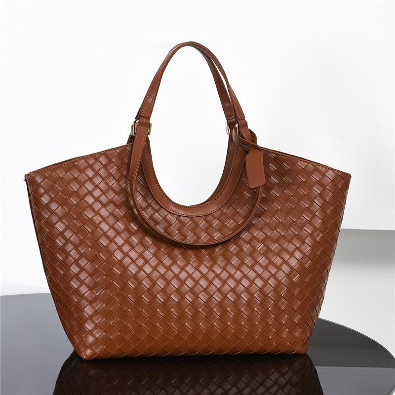 Tote Bag Woven Pattern Bag High-end Retro Fashion Women's Bag Large Capacity Commuter Shoulder Bag For Women