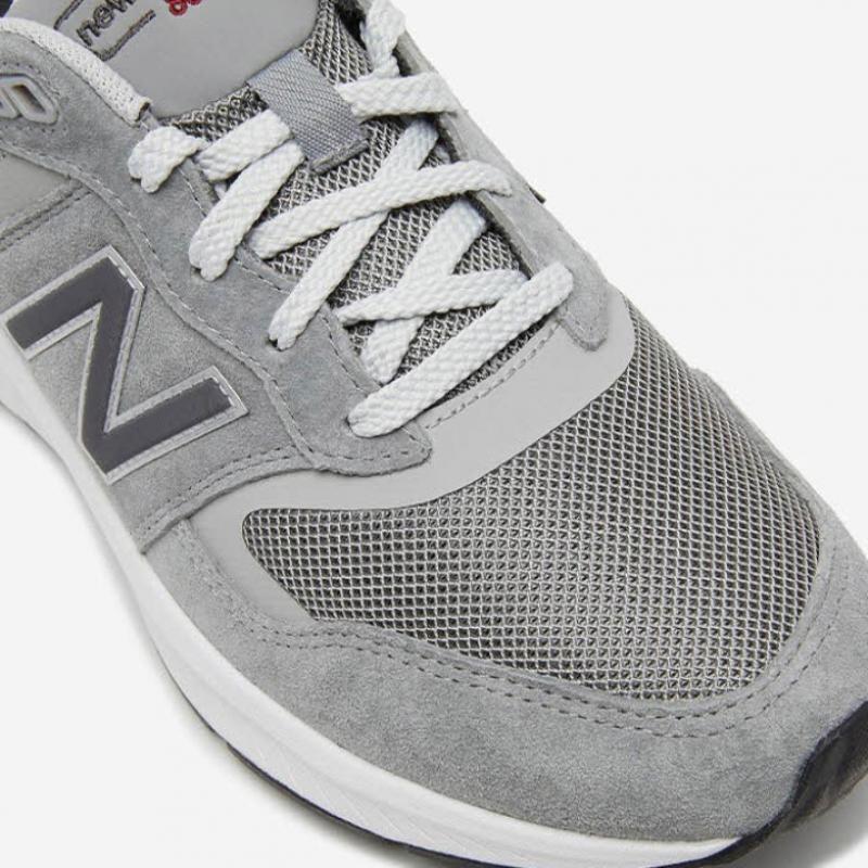 New Balance Mw880cg6 Half Club Sneakers