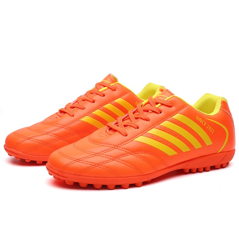Double Star Professional Anti-Slip Football Kicking Shoes - Studded Breathable Training Model for Grass.