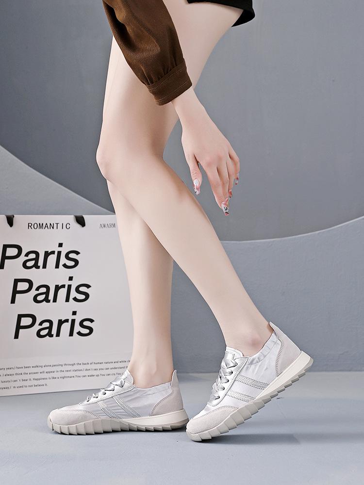

Women s shoes flat-soled sports shoes summer new popular thin breathable non-slip soft-soled Forrest Gump shoes women 35 серебряный