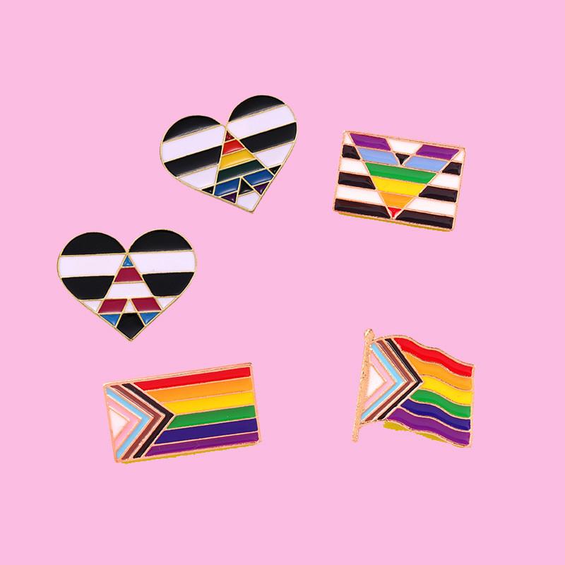 Creative Heart Shaped Rainbow Brooch Stylish Alloy Enamel Pin For Fashionable Personalization