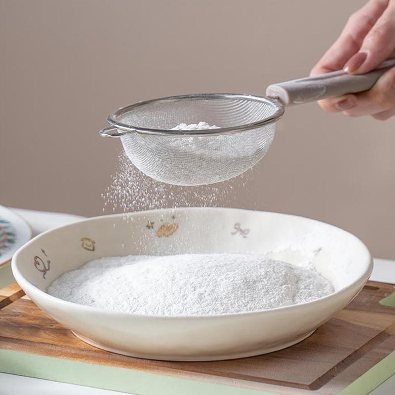 Stainless Steel Mesh Strainer With Pp Handle, Fine Filtering For Juices, Residues And Flour, Ideal For Home Baking