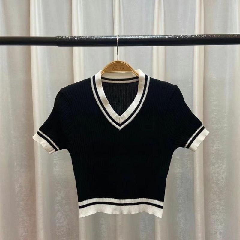 New American Vintage White V-neck Knitted Short Sleeve High Waist Crop T-shirt Women Fashion Top Woman
