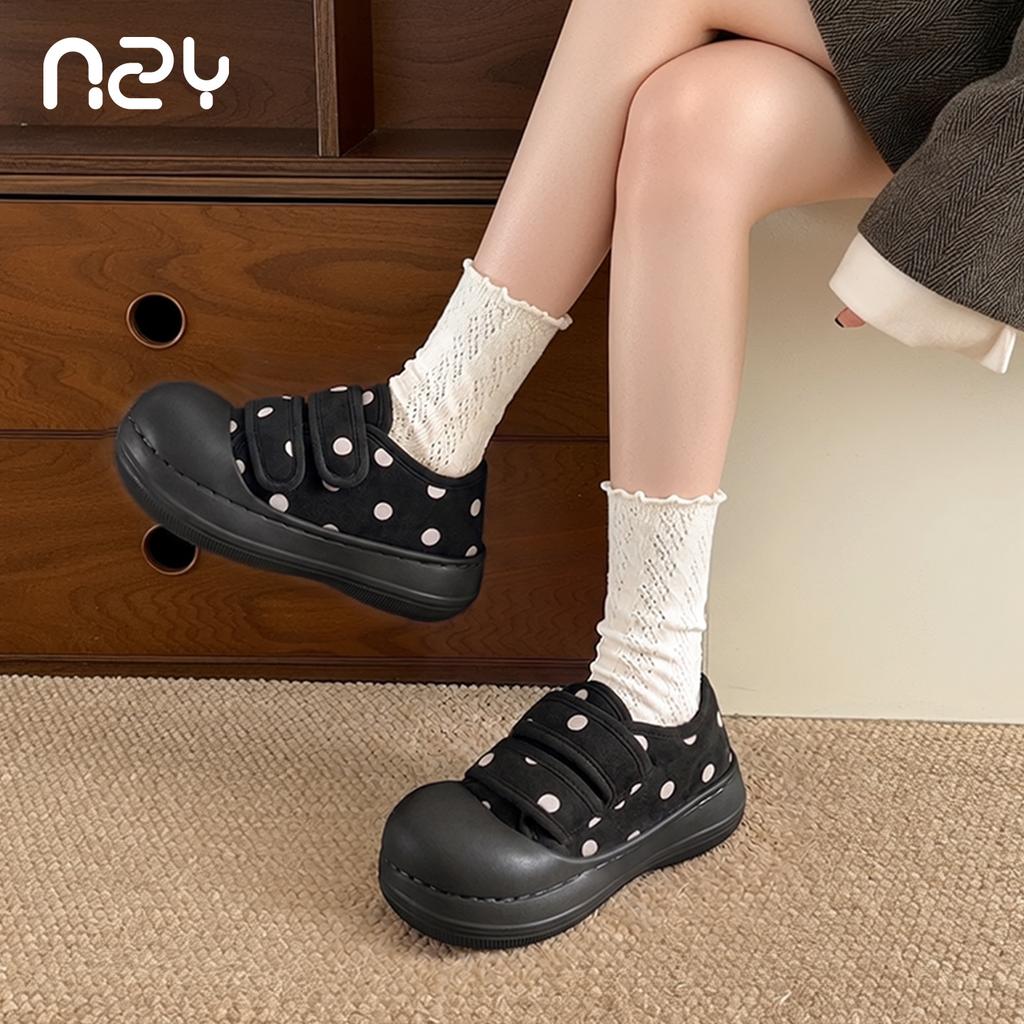 Korean college style thick-soled polka dot cotton shoes women's Velcro ins style fashion versatile autumn and winter cotton shoes