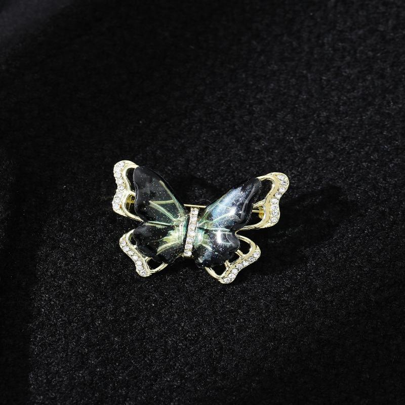 Vintage Butterfly Brooches For Women High Grade Fashion Insect Brooch Pins Coat Bags Pins Accessories Girl Party Jewelry Gifts
