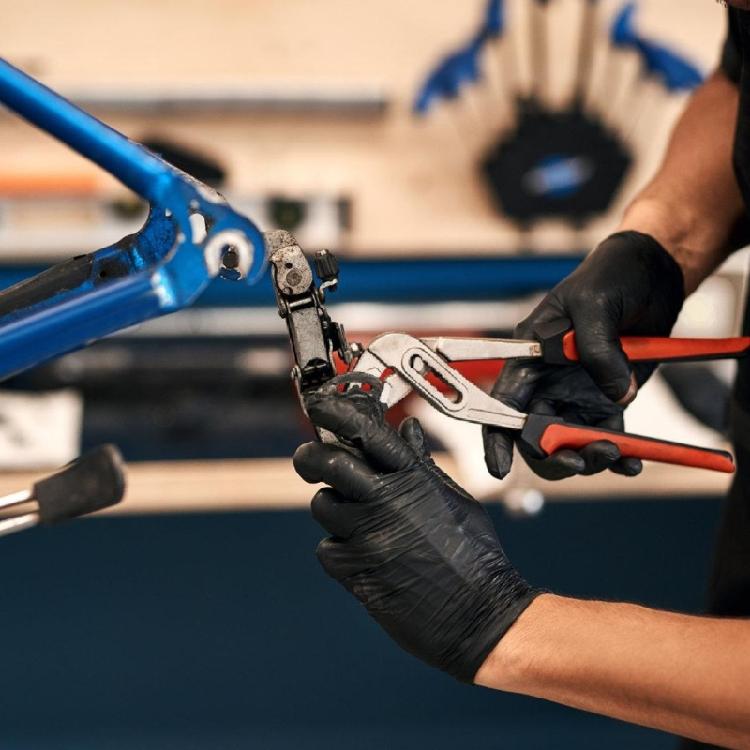 Precisions 5Inch End Cutting Pliers Alloy Steel Construction Heat Treated For Strength Nonslip Grip Confined Space Tool