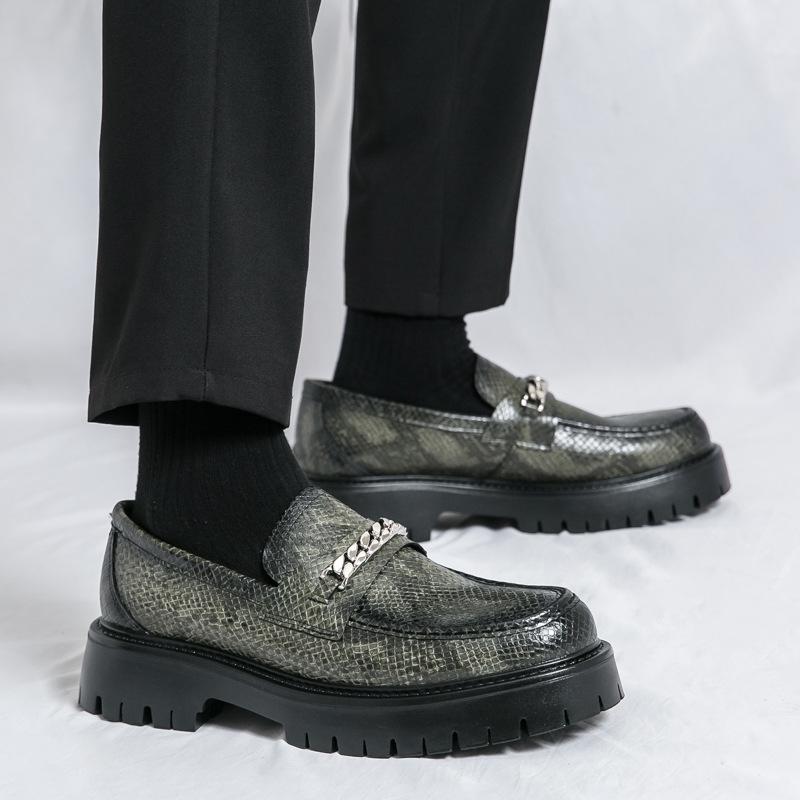 Large size 46 thick sole heightening big head leather shoes men's patent leather glossy casual thick heel loafers hairstylist trendy shoes