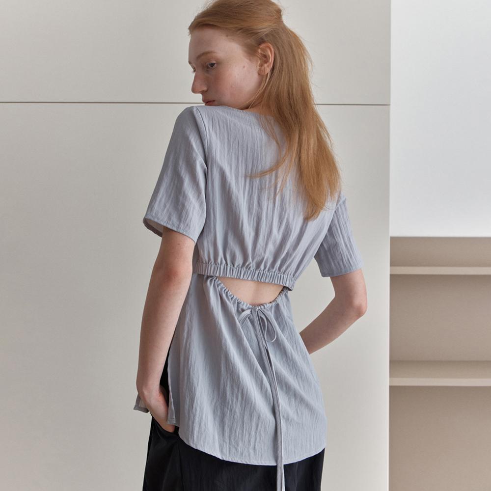 Elssibeui Back Cut-Out Blouse Top_Light Gray