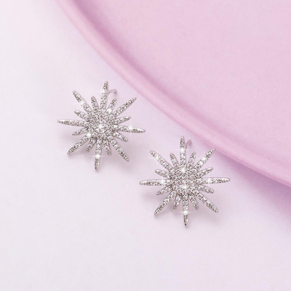 Korean Style Copper Micro-Inlaid Zircon Eight-Pointed Star Earrings for Wedding or Christmas