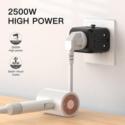 Reiseladegerät 2500W Hohe Leistung Weitbereichsspannung 110-250V Multinationaler Stecker Tragbarer Netzadapter mit 2 Typ-C USB-A Anschlüssen Eingebaute Doppelsicherungen