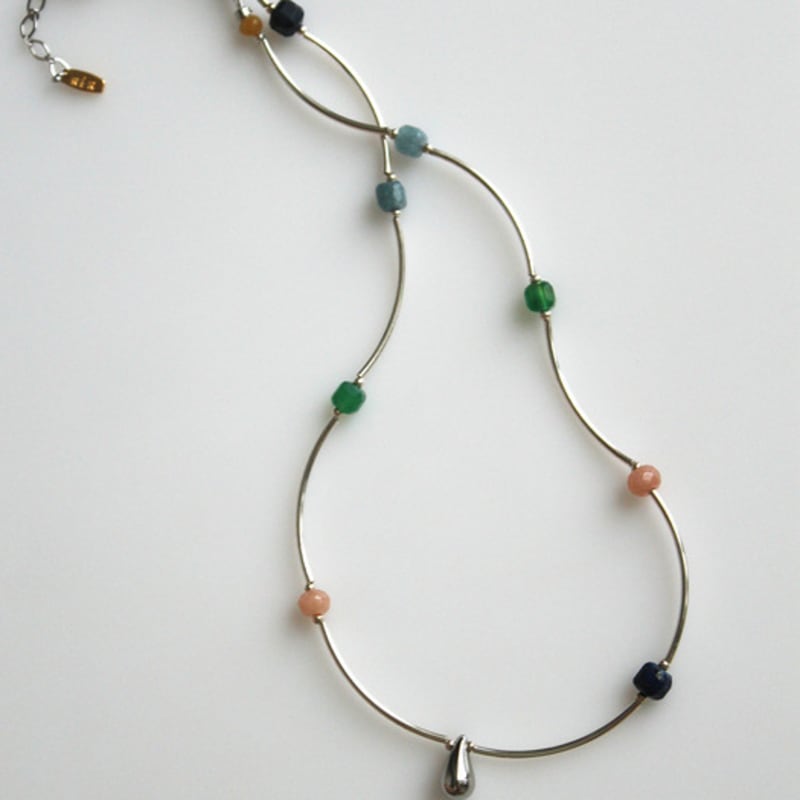 RER Color Stone Wave Necklace