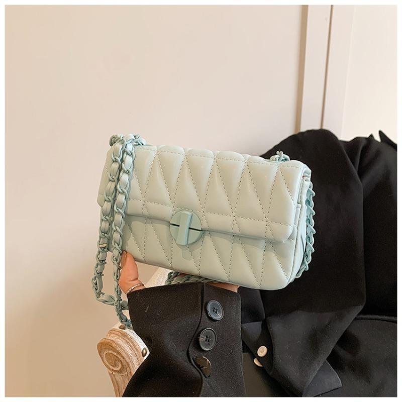 Premium texture small bag women's spring and summer versatile new fashion niche messenger bag diamond chain bag