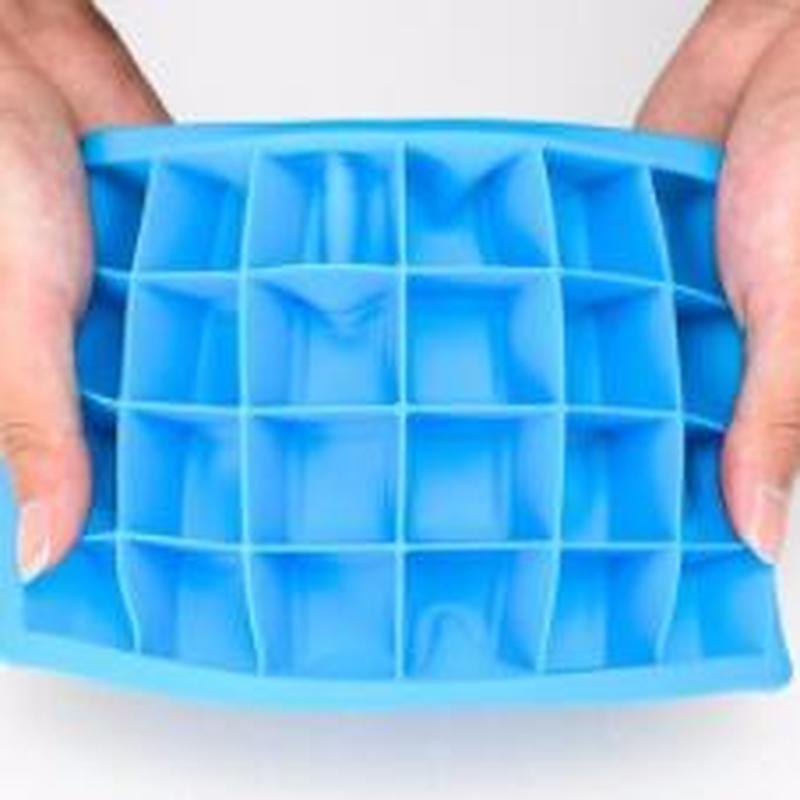 Food Grade 24-hole Silicone with Lid Ice Cubes Square Ice Box Supplementary Food Puree Jelly Mold