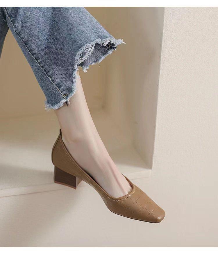 

Fashion professional high heels square head light mouth thick heel single shoes middle heel 40 светло-коричневого