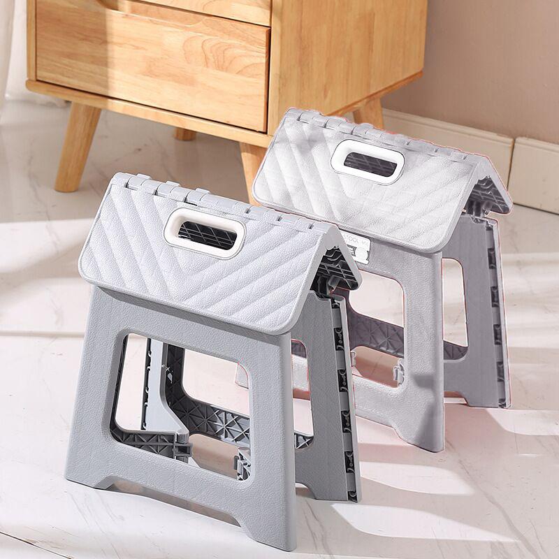 Klapphocker Tragbarer Haushaltsstuhl Leichte kleine Bank für Outdoor-Camping Platzsparender und rutschfester Hocker