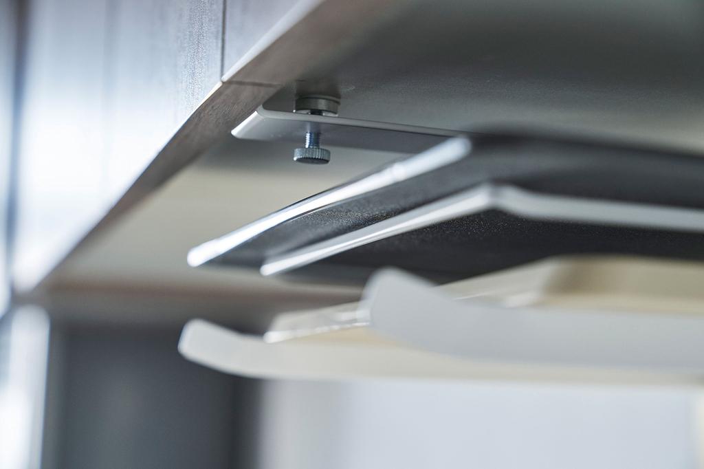 Yamazaki Jitsugyo Scandinavian Style Storage Cutting Board Storage Hanging Shelf Cutting Board Holder Plate White Plate 3571 Under-cupboard