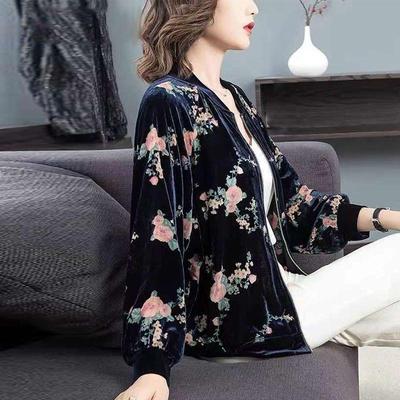 Autumn 2025 Women's Floral Velvet Short Jacket: Round Neck, Slimming, Casual, Age-Reducing Style
