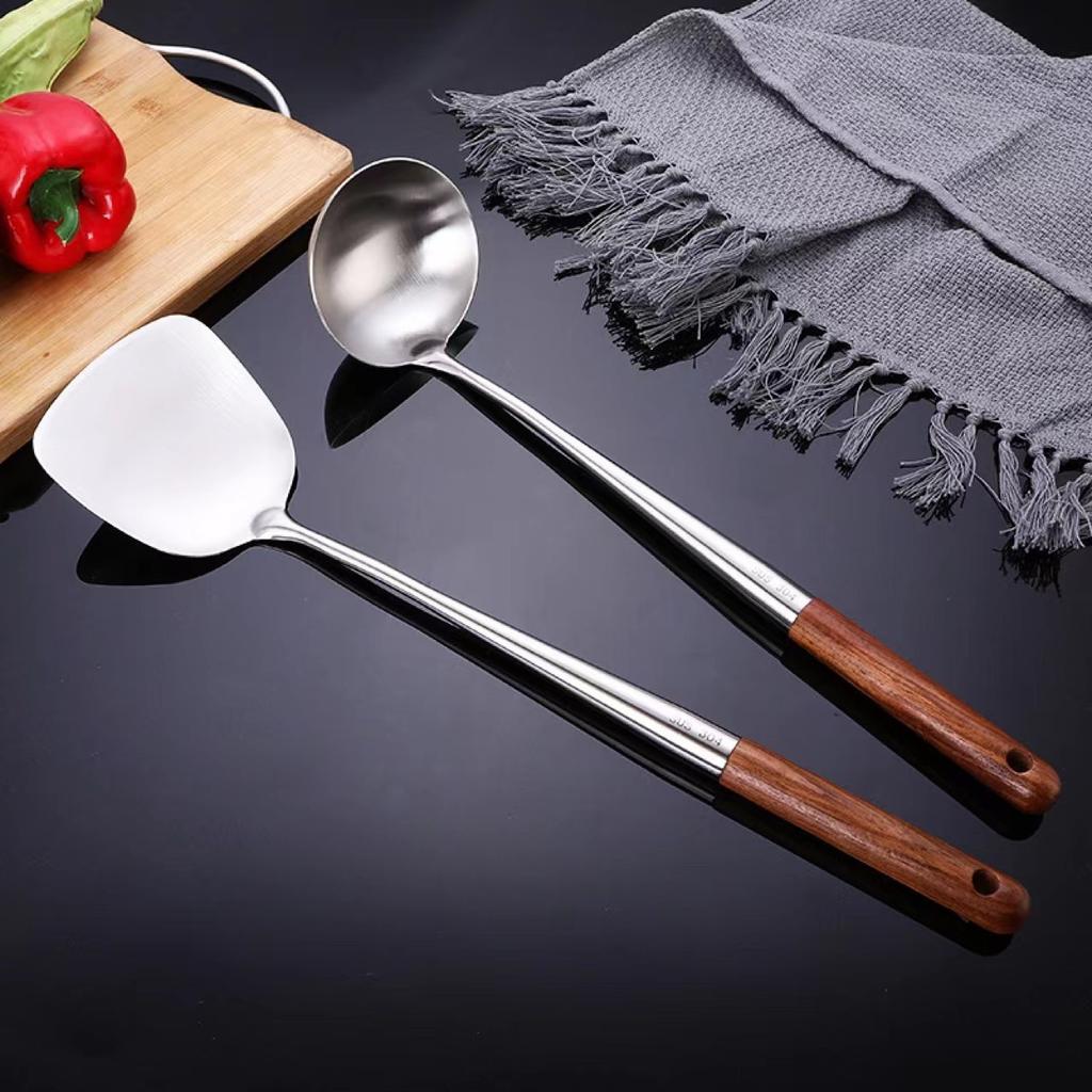 Stainless Steel Spoon Extended Pear Wooden Handle Frying Shovel Household Wok Shovel Large Colander Long Handle Chef Series
