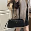 Textured Leopard Print Shoulder Bag Polyester Underarm Bag Trendy Handbag  Daily Use