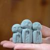 Yuzhiye Jizo Figurines, Set of 2, Cute and Stylish Small Jizo Ornaments, Soothing Buddhist Statues, Buddhist Objects, Amulets, Decorative Charms,