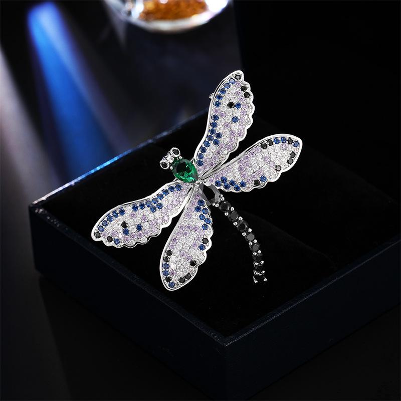 

Высококачественный легкий роскошный элегантный дизайн насекомое корсажная булавка модный универсальный блейзер трехмерная брошь стрекоза