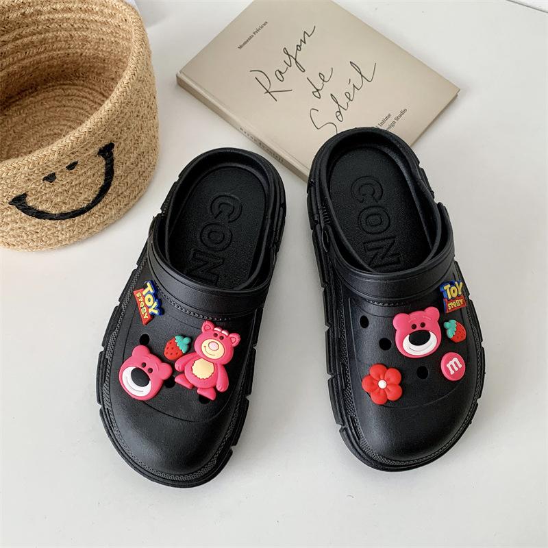Hole shoes women's 2025 new women's muffin platform beach shoes student bag head wearing sandals