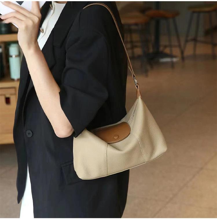 

Niche design high sense first layer cowhide contrasting color dumpling bag 2025 new fashion versatile commuter messenger women s bag 26-15.5-8cm жемчужина белый