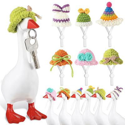 6/8Pcs Goose Statue Mini Knitted Hat with Adjustable Strap Desktop Goose Crochet Cap Headwear Christmas Holiday Party Dress-up Outfit