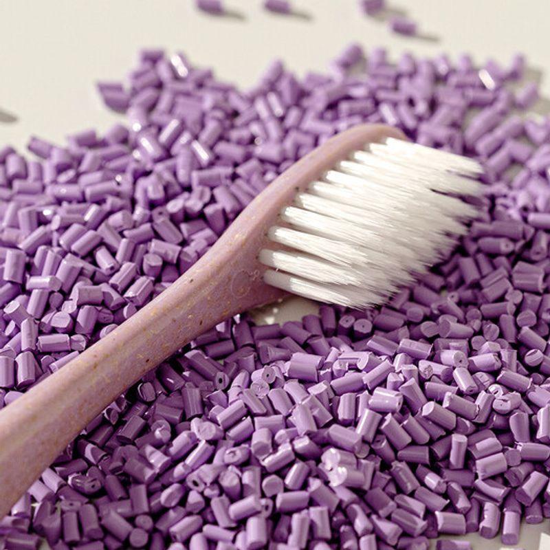 Soduwi Woodchip Double-Sided Microfiber Toothbrush Sunset Violet x 1 woodchip toothbrush violet x 1ea