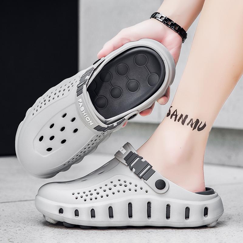 Fashion Clogs Women And Men Sandals Casual Shoes Unisex Slippers EVA Lightweight Sandals For Summer Beach Sandals