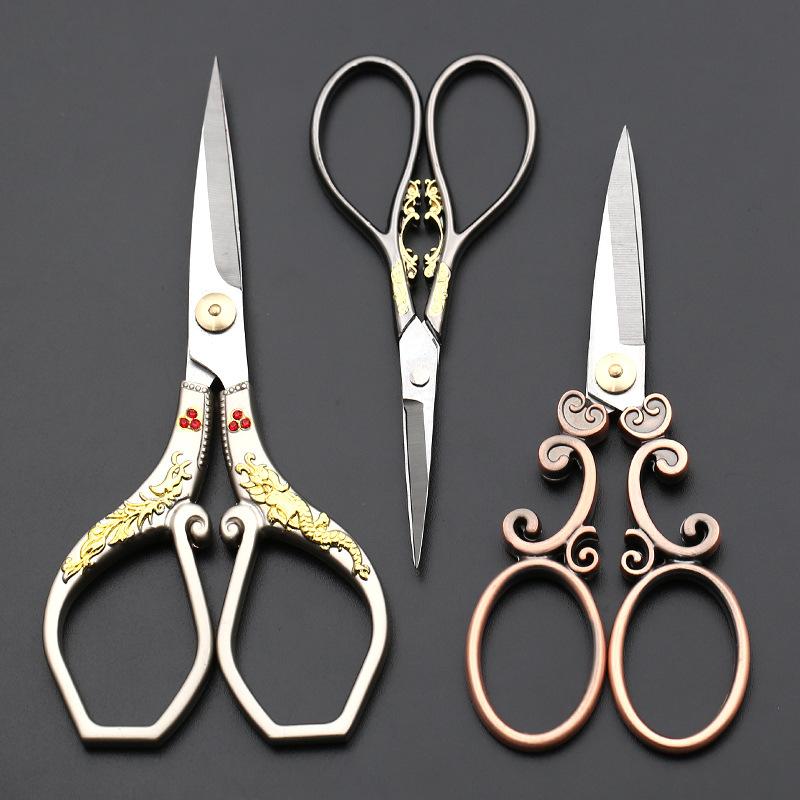 Cross Stitch Embroidery Scissors Classical Style Dragon And Phoenix Crane Tailor Scissors Exquisite Relief Medium And Small Retro Metal Scissors
