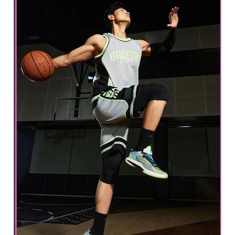 Li Ning BADFIVE Basketball Shorts Men's Gray Moderate Straight Fit Pants AAPS033-1