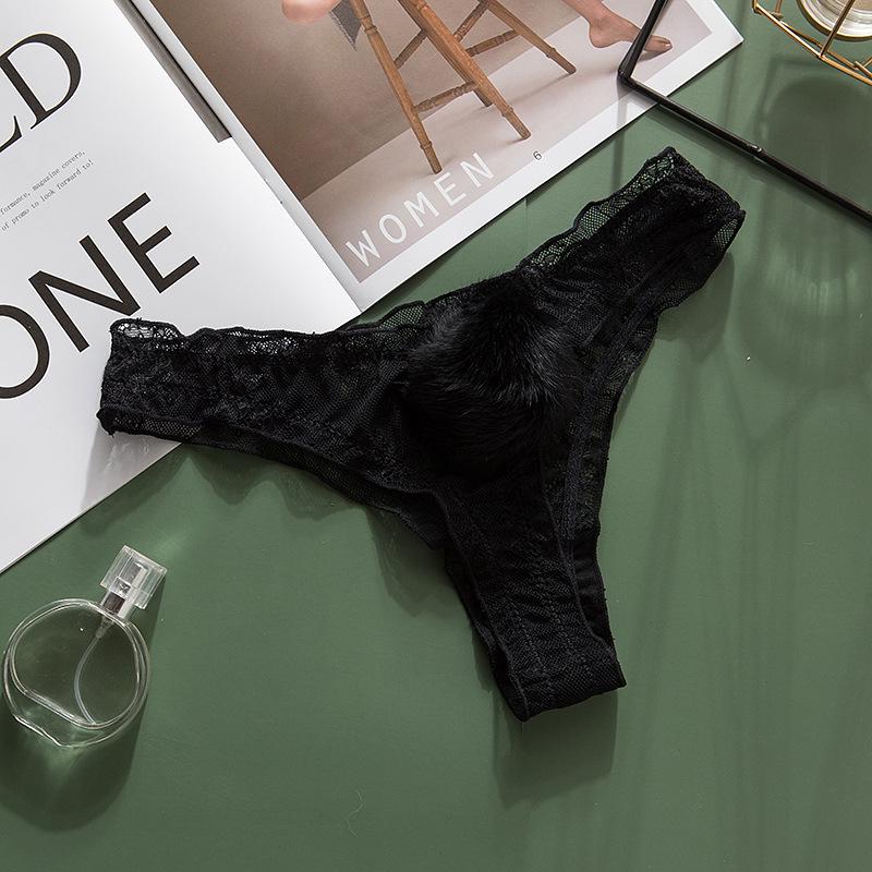 

Японские кружевные стринги с низкой талией и съемными помпонами Medium