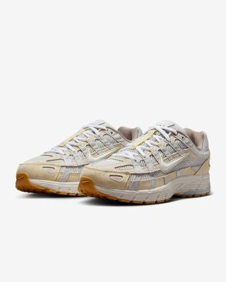 HV4312-025 P-6000 Photon Dust White (Women's)
