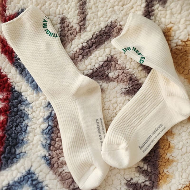 Bananasisters [2SET] Sting Circle Lettering Gold Socks 4 Colors