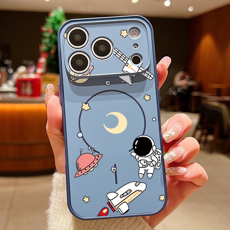 Cute Cartoon Astronaut Case For iPhone 17 Pro Max Funda iPhone 16 15 14 13 Pro Max Magnetic For Magsafe Hybrid Slim Matte Cover