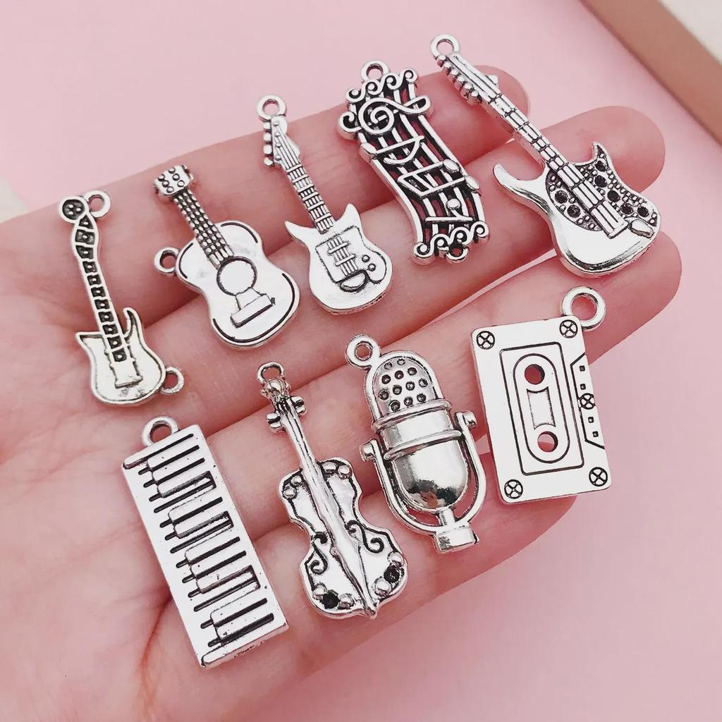 Mixed 30-Piece Musical Instrument Alloy Pendant Set with Guitar, Notes, and Mini Music Jewelry Accessories