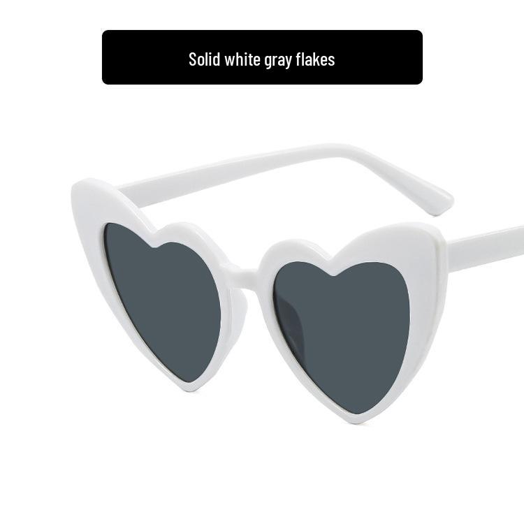 Modische Sonnenbrille in Herzform - Großes Gestell 2022 Edition