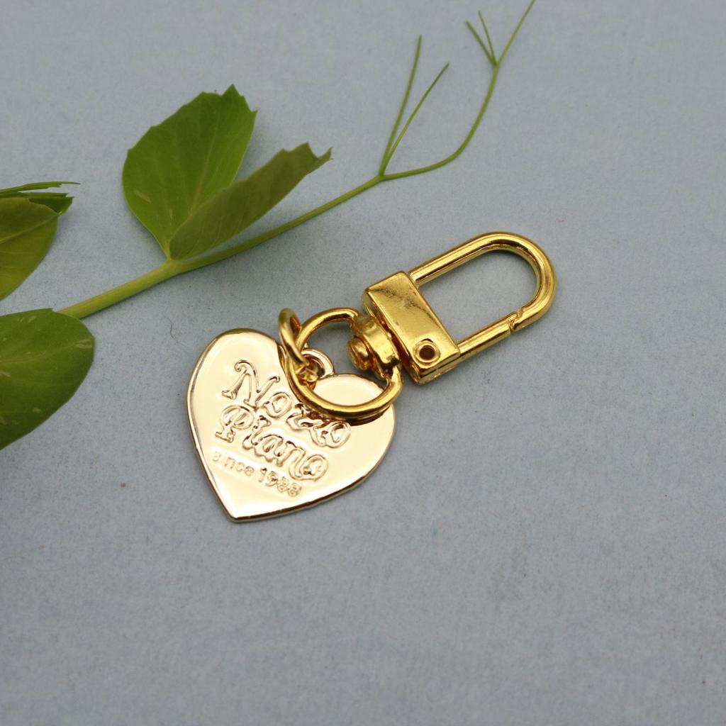 Metal Shell Keychain – Cute Bag Charms & Creative Small Gift Ideas