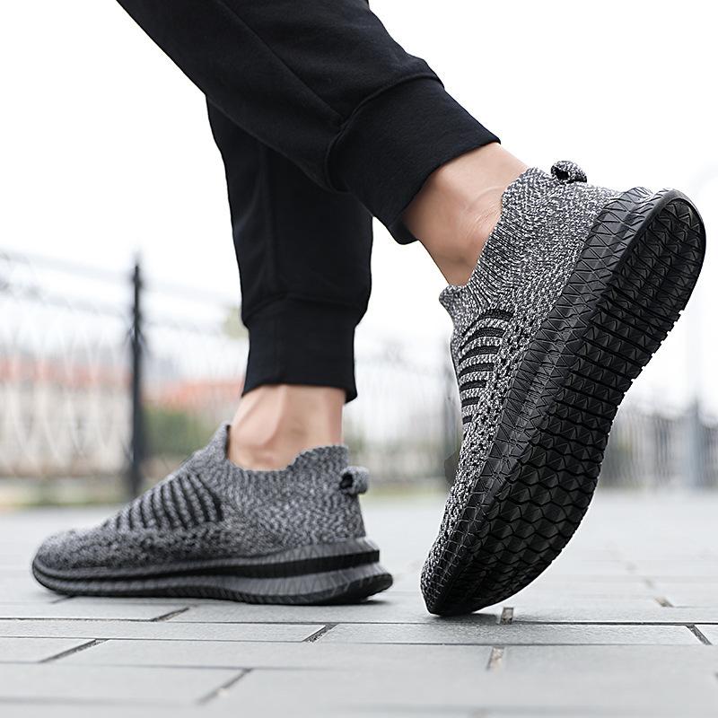 Men's Casual Sneakers Breathable Mesh Comfort Running Shoes Male Slip-on Shoes