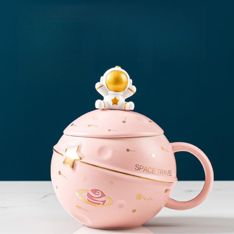 Творческий рельефный кубок Планета Кружка астронавт Керамическая чашка астронавт Высокоценный сувенир Подарок на открытие 420ml
