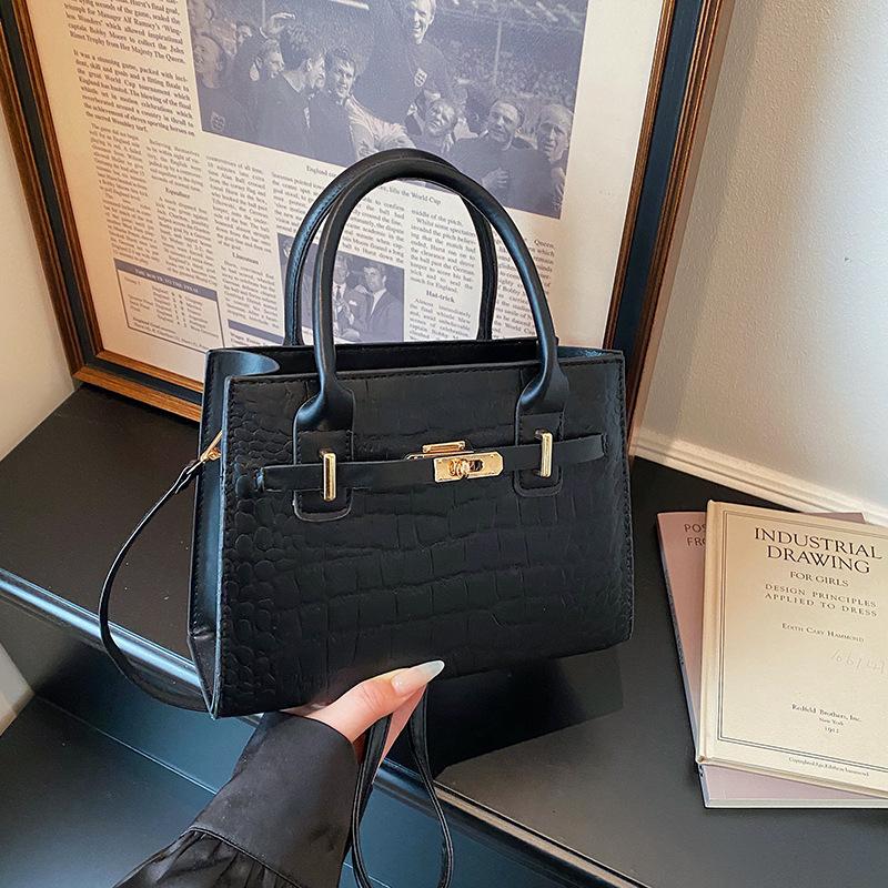 Luxurious Lady's Bag  Large Capacity, Single Shoulder Handbag, Fashionable Bag, Women's Crossbody Bag