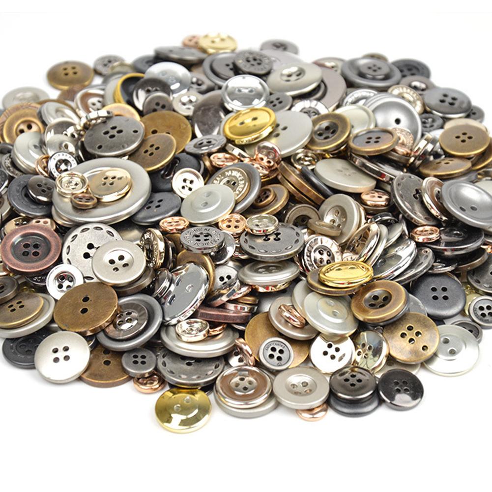 

600PCS DIY Handmade Round Resin Perforated Buttons Mixed Sizes Children Puzzle Toy Materials Christmas Gift Metallic color#1