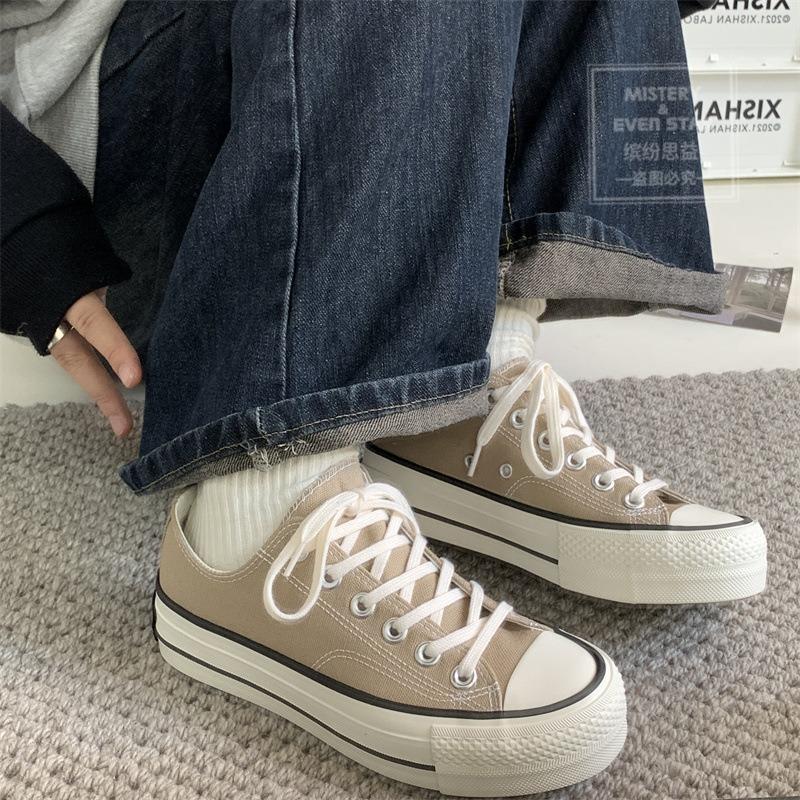 New Product Hot Sale New Platform Milk Tea Color Canvas Shoes 5615 New Color