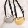 Tooxika Glossy Conch Pendant Necklace Trendy Exaggerated Geometric Waxed Wire Ocean Style Necklace